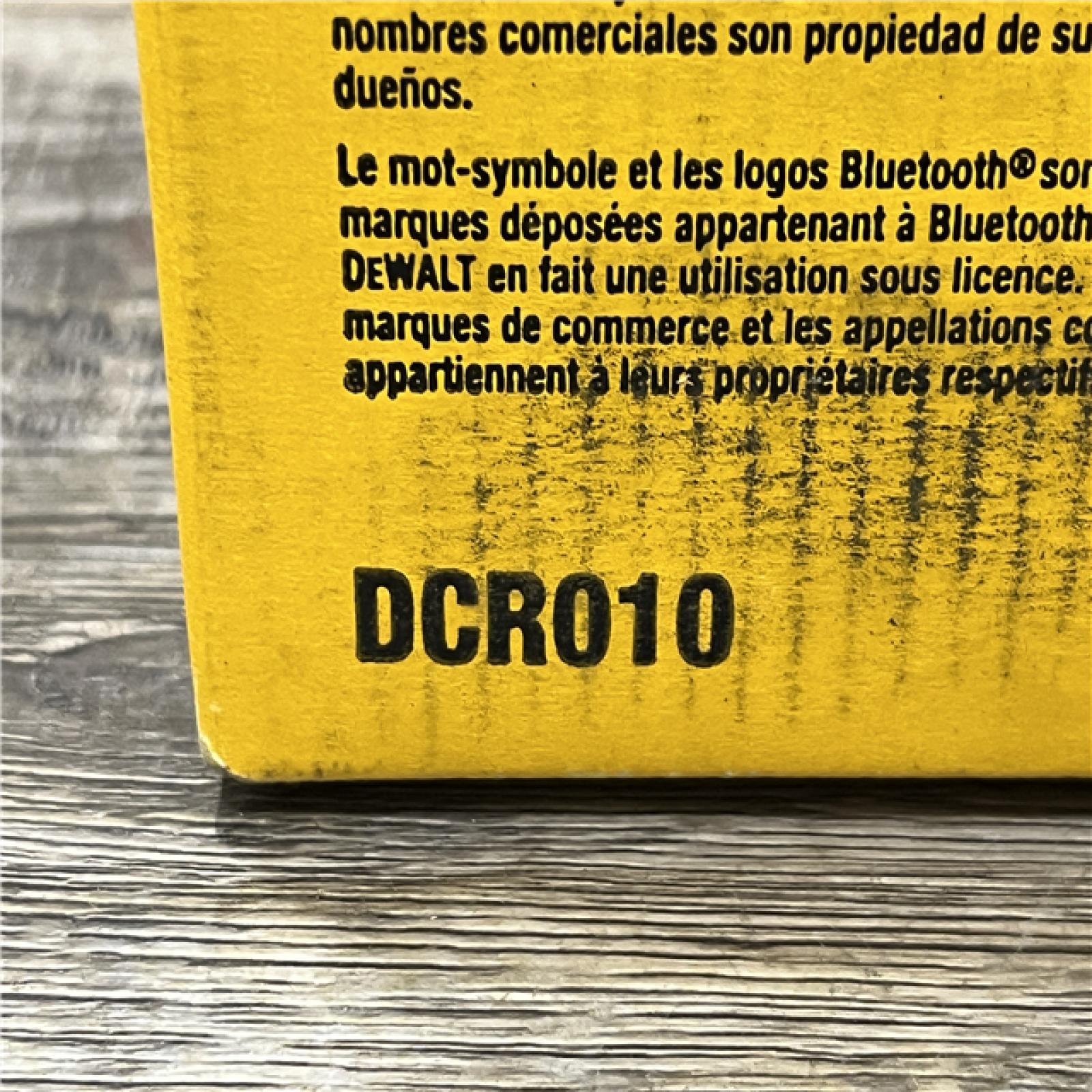 NEW - DEWALT 20V MAX Cordless Bluetooth Speaker (Tool Only)