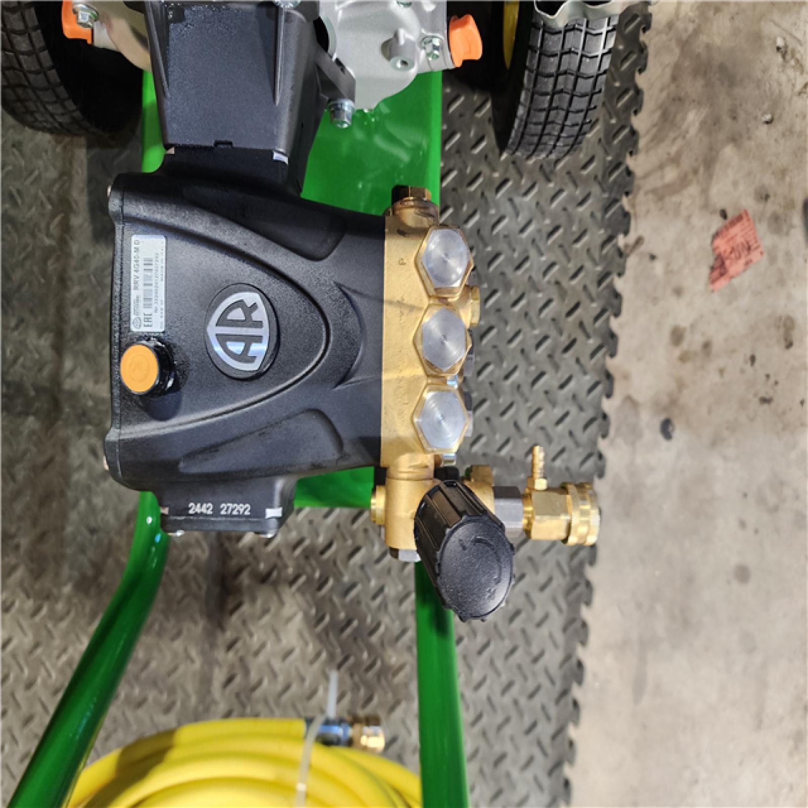 HOUSTON - LOCATION - AS-IS 4200 PSI 4.0 GPM Gas Cold Water Pressure Washer