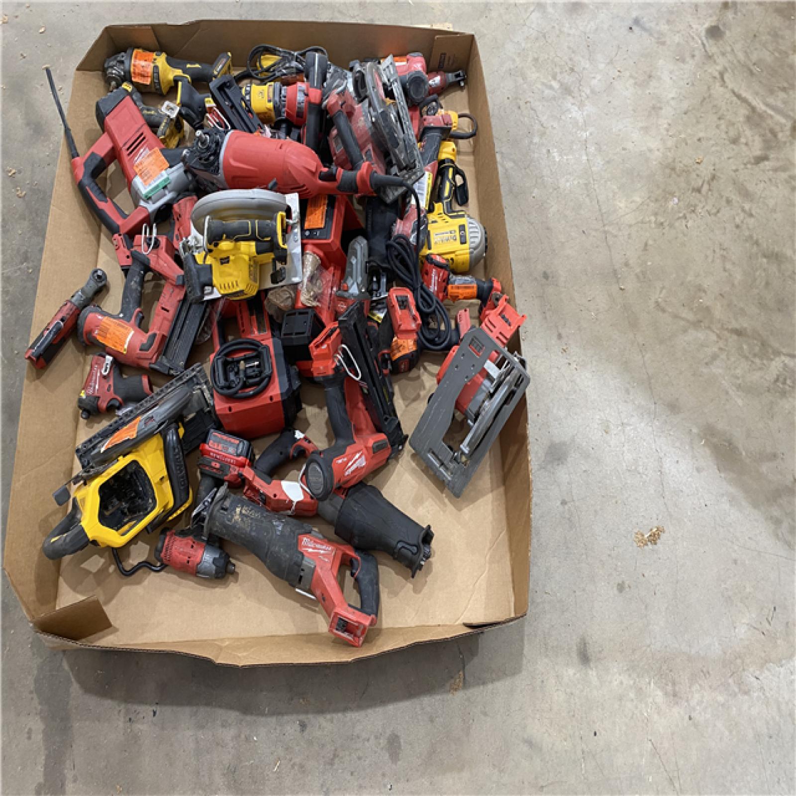 Houston Location - AS-IS Tool Pallet