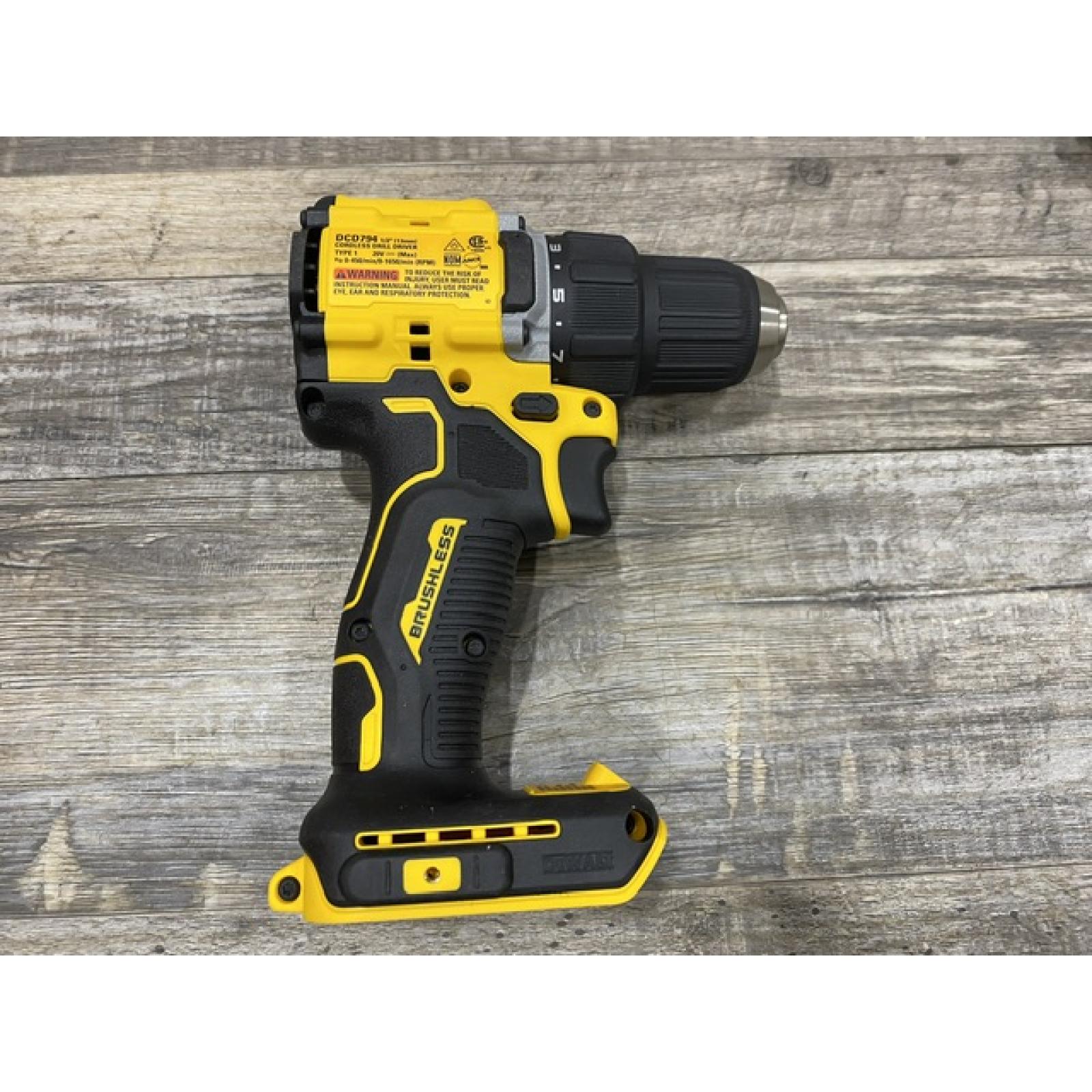 AS-IS DEWALT Atomic 20V Lithium-Ion Cordless Compact 1/2 in. Drill/Driver Kit