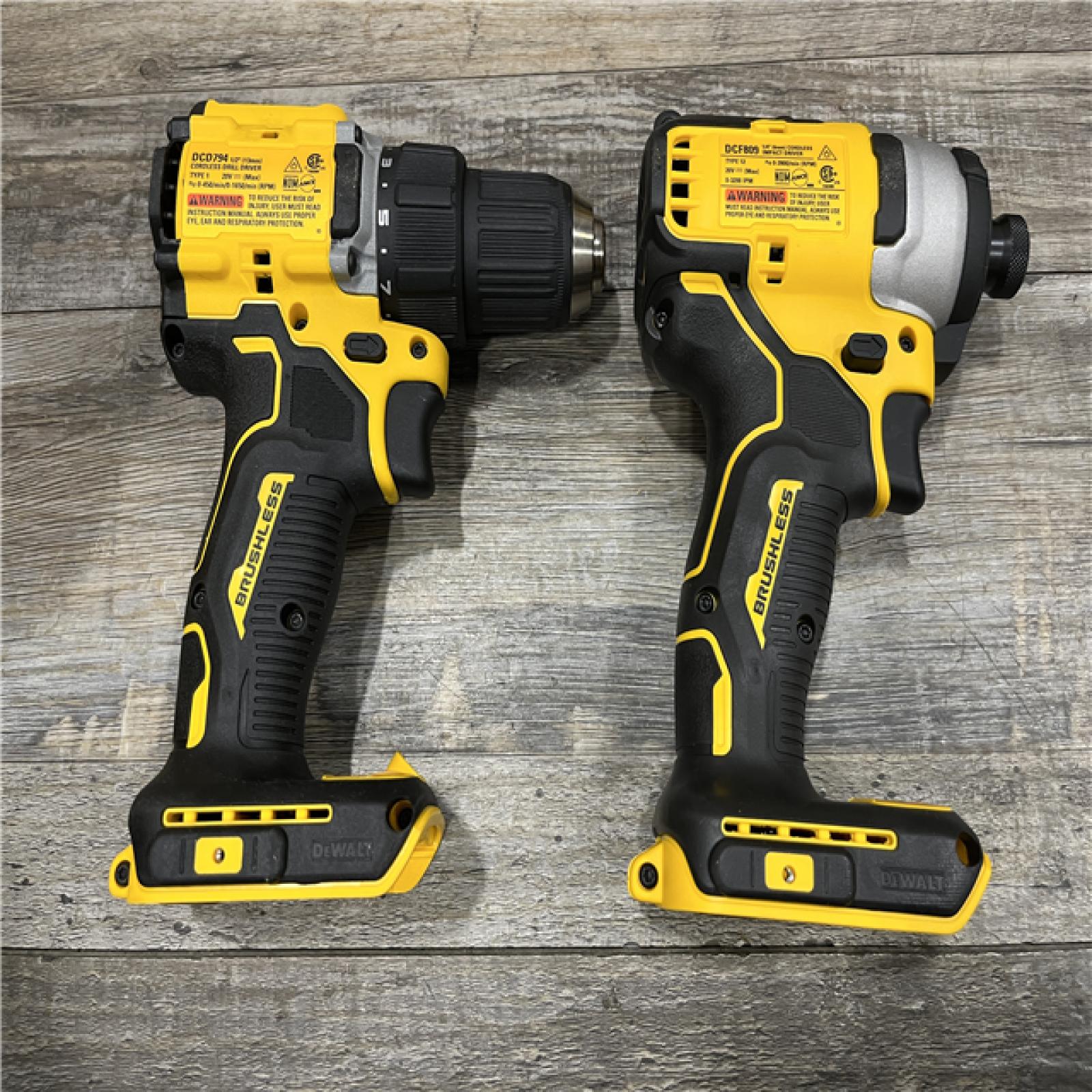 AS-IS DEWALT ATOMIC 20-Volt MAX Lithium-Ion Cordless Combo Kit
