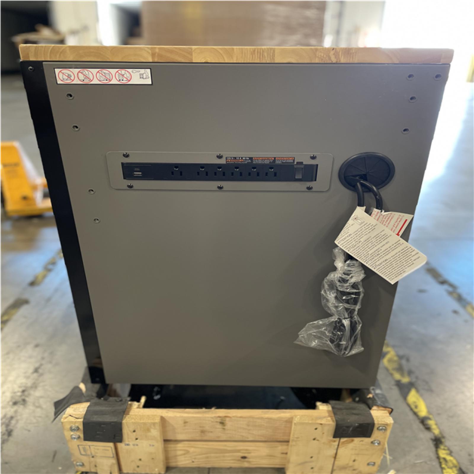 DALLAS LOCATION- AS-IS HUSKY 61 in. W x 22 in. D 15-Drawer Mobile Workbench (MATTE GRAY/ WOODTOP)
