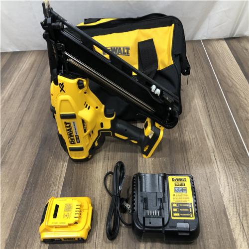 AS-IS DEWALT 20V MAX XR Lithium-Ion Cordless 2-1/2 in. 15-Gauge Finish Nailer Kit