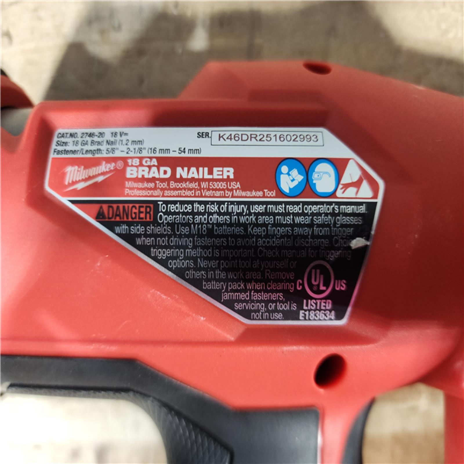 HOUSTON LOCATION - AS - IS Milwaukee FUEL 18-Volt Lithium-Ion Brushless Cordless Gen II 18-Gauge Brad Nailer (Tool-Only)