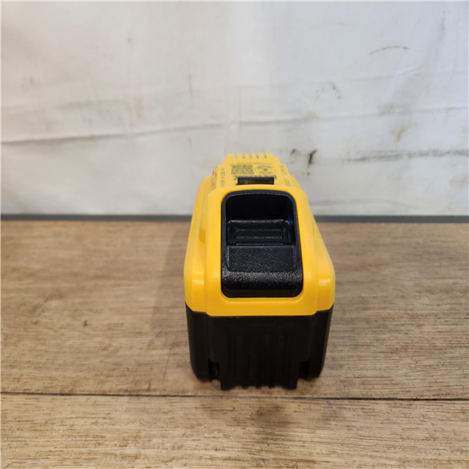 AS-IS- DEWALT 20V MAX* 10Ah Battery