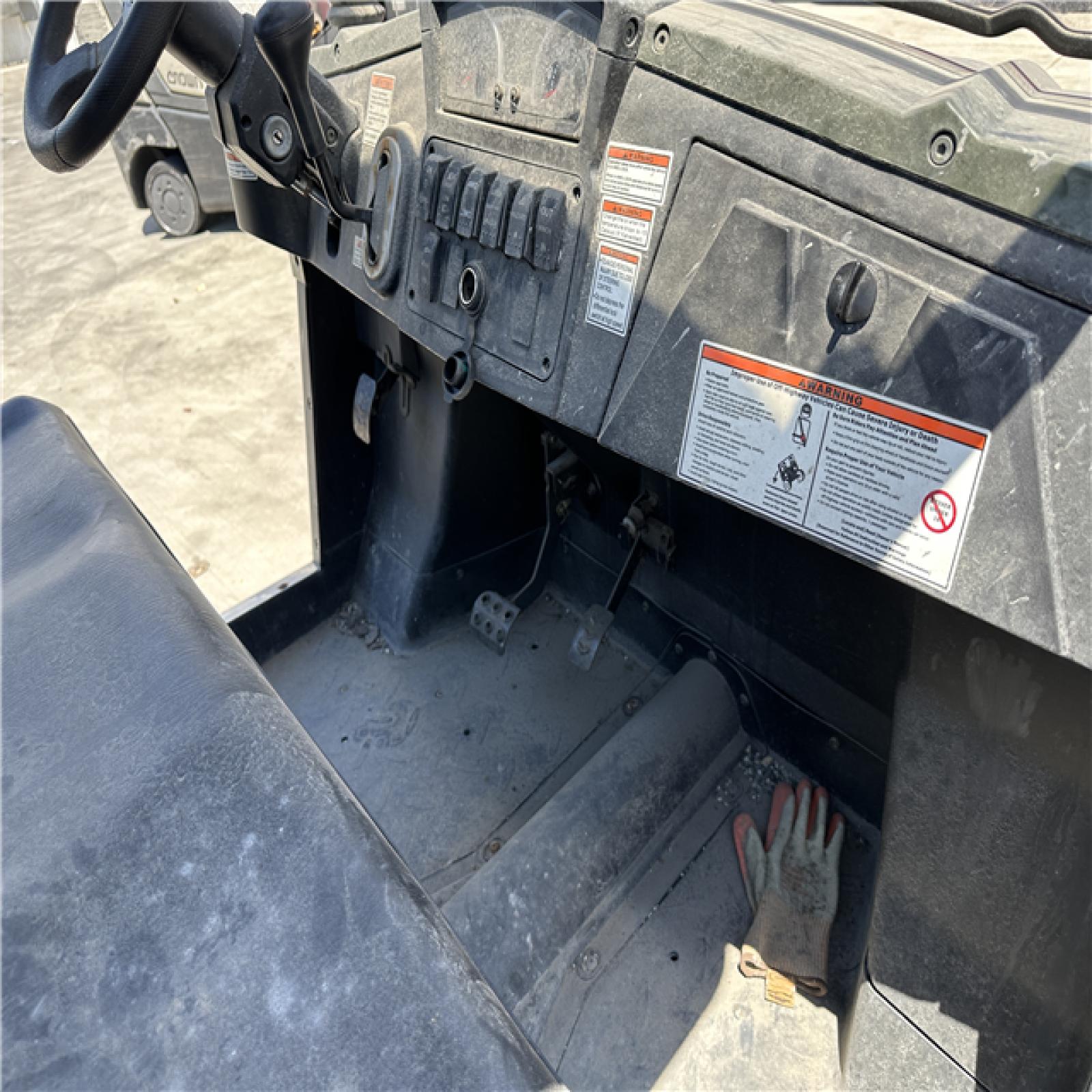 California AS-IS VECTOR 500 4WD UTV Delphi Multec in Green Utility Vehicle (No Key/Body Damage)