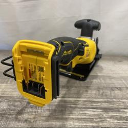 AS-IS DEWALT ATOMIC 20V MAX Cordless Brushless 4-1/2 in. Circular Saw (Tool Only)