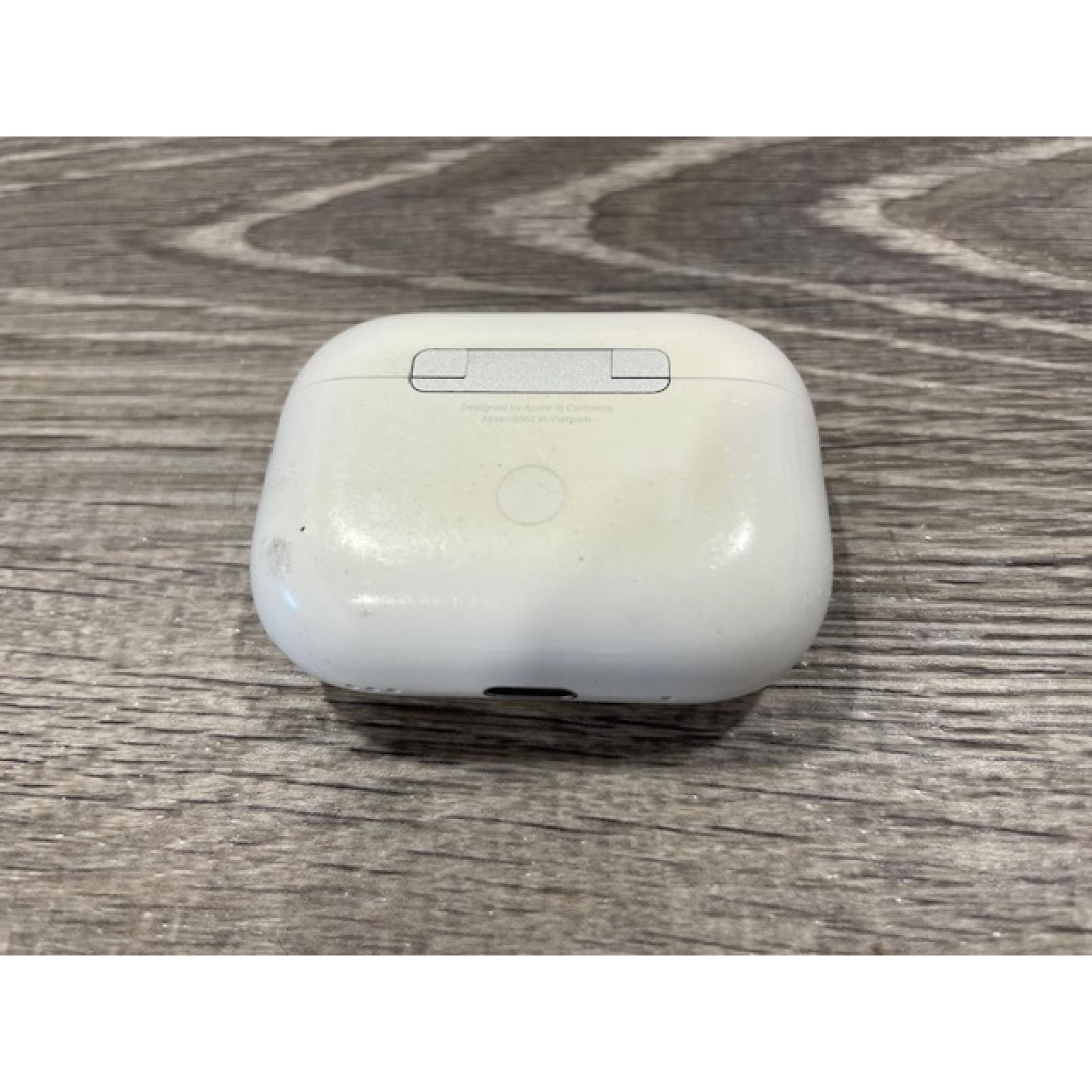 AS-IS Apple AirPods Pro 2 With MagSafe Charging Case (USB-C)