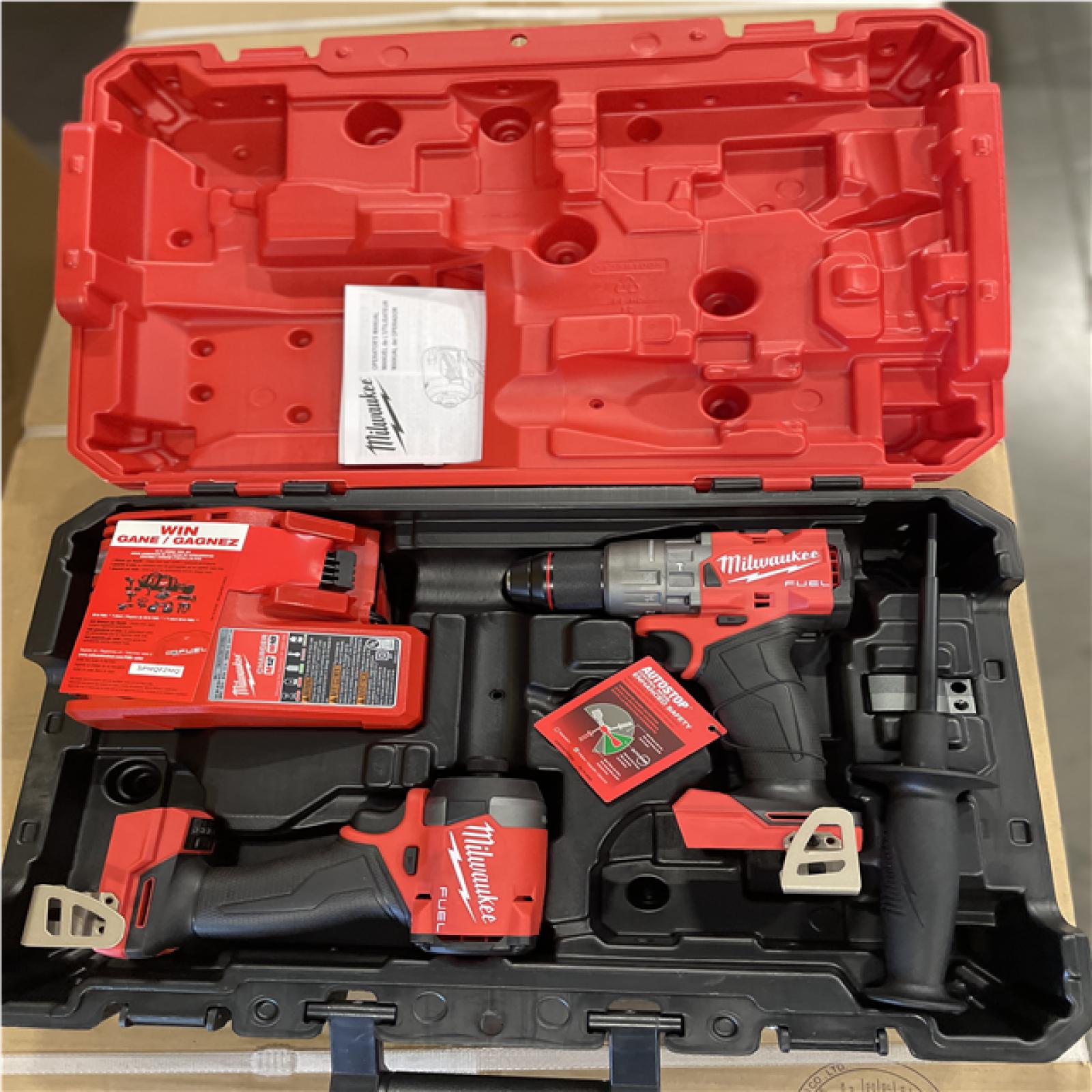 LIKE NEW! - Milwaukee M18 FUEL 18V Lithium-Ion Brushless Cordless Hammer Drill and Impact Driver Combo Kit (2-Tool) with 2 Batteries