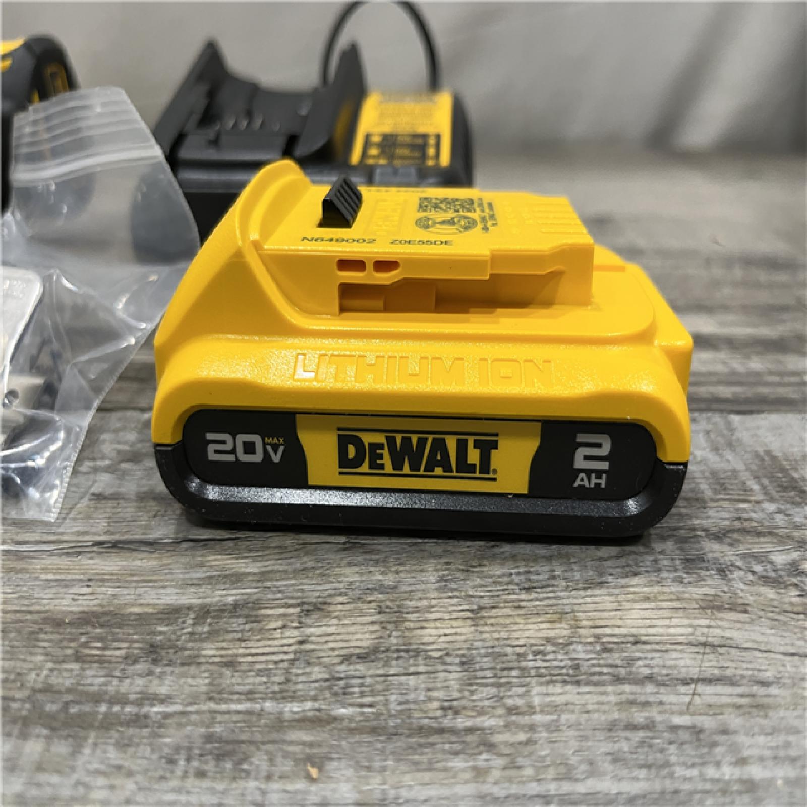 AS-IS DEWALT 20-Volt MAX Lithium-Ion Cordless 1/2 in. Compact Drill/Driver Kit