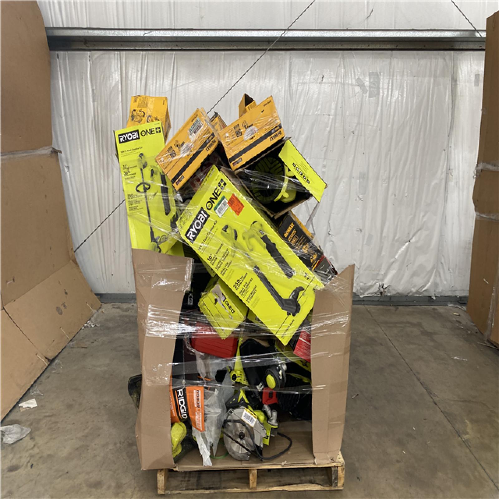 Houston Location AS IS - Tool Pallet