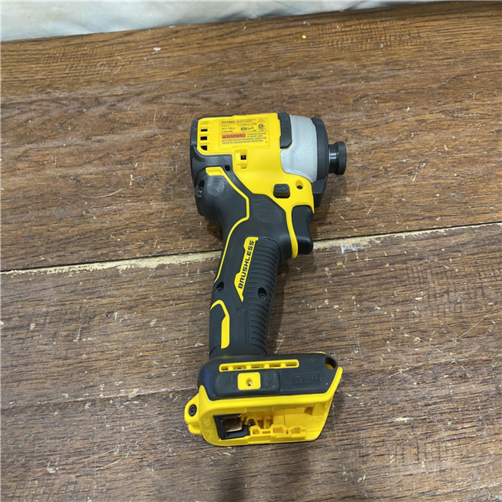 AS-IS DeWALT ATOMIC 20V MAX Cordless Compact Impact Driver Kit W/ Li-Ion Battery, 1/4, Brushless