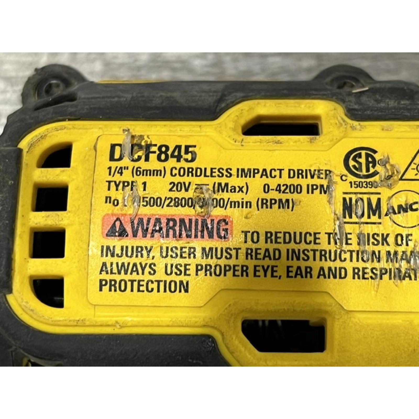 AS-IS DEWALT 20-Volt Maximum XR Lithium-Ion Cordless Brushless 1/4 in. 3-Speed Impact Driver Kit