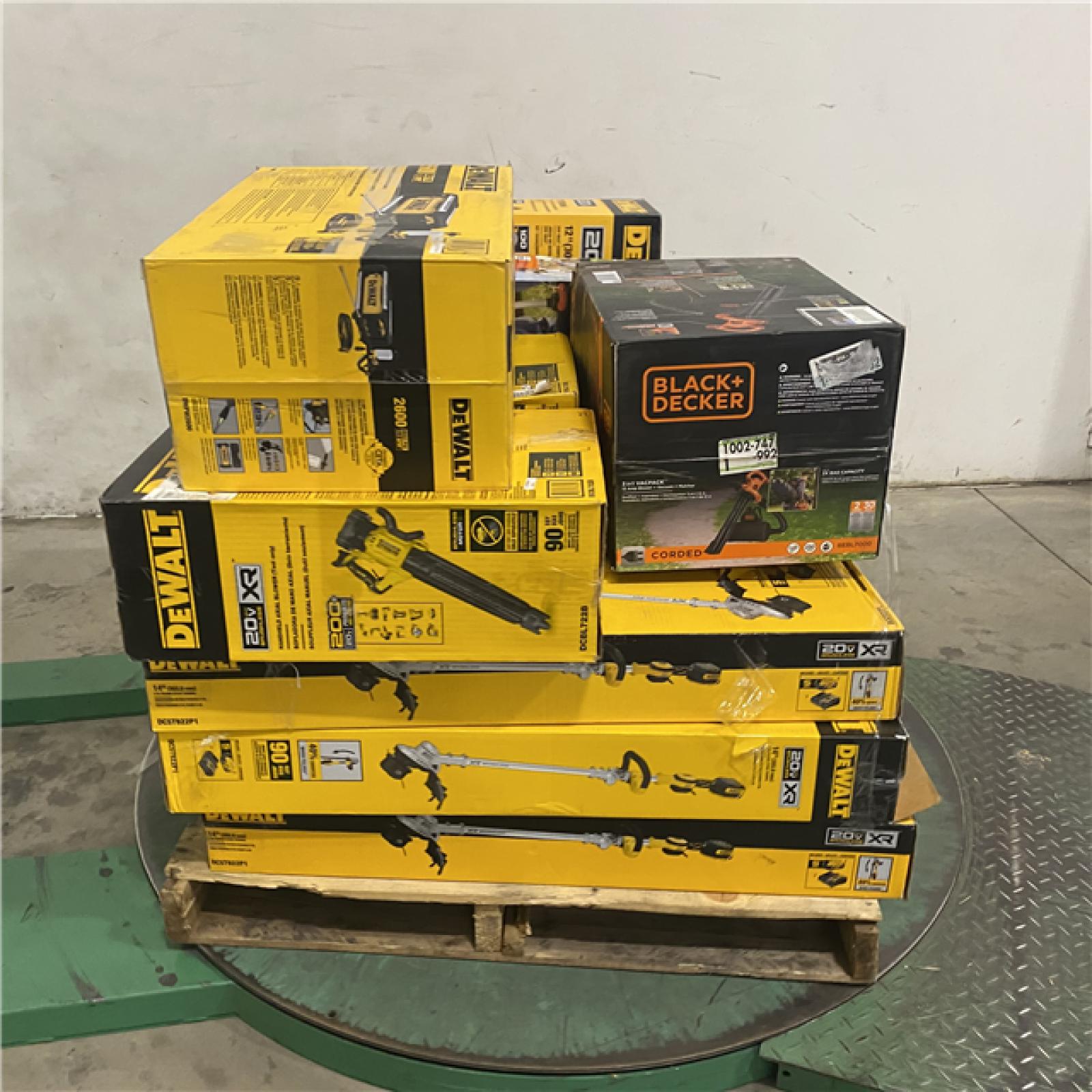 Dallas Location - As-Is Tool Pallet