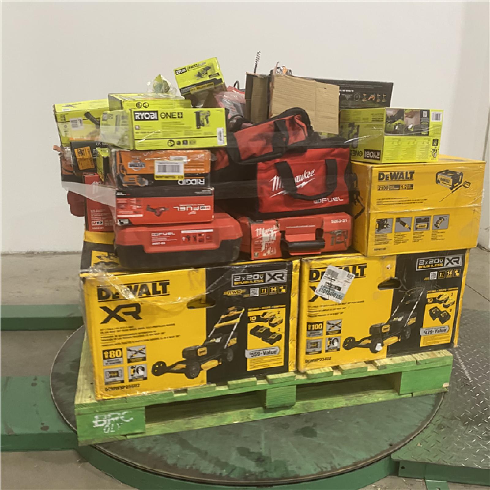 Dallas Location - As-Is Tool Pallet