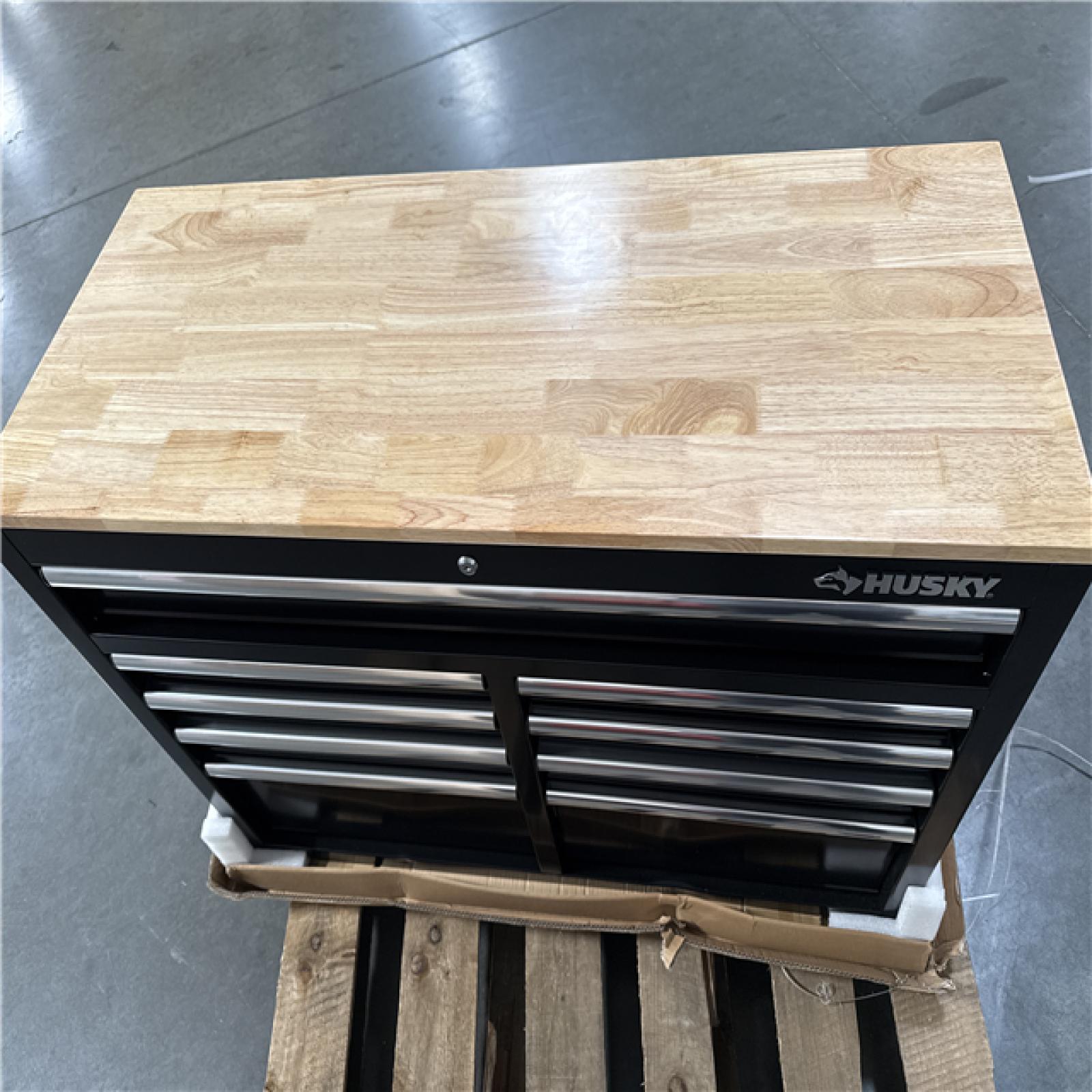 California AS-IS HUSKY 46 in. 9-Drawer Mobile Workbench