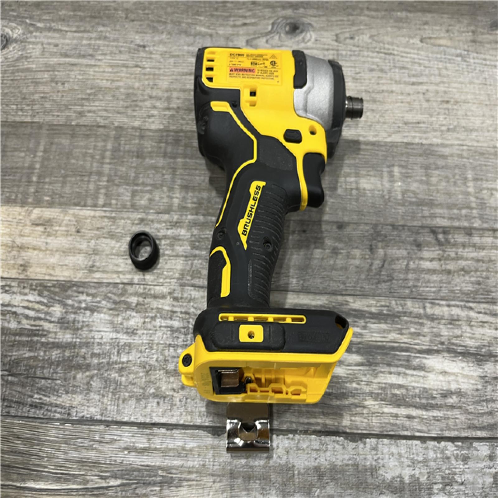 AS-IS DEWALT Atomic 20V Max Lithium-Ion Brushless Cordless Compact 1/4 in. Impact Driver Kit