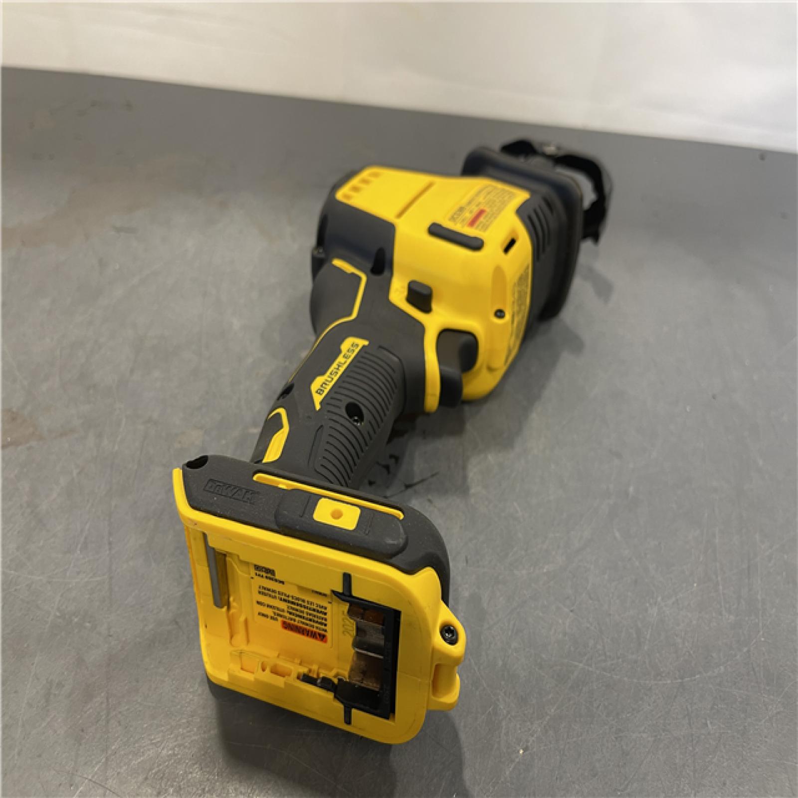 AS-IS - Dewalt ATOMIC 20V MAX Cordless One-Handed Reciprocating Saw