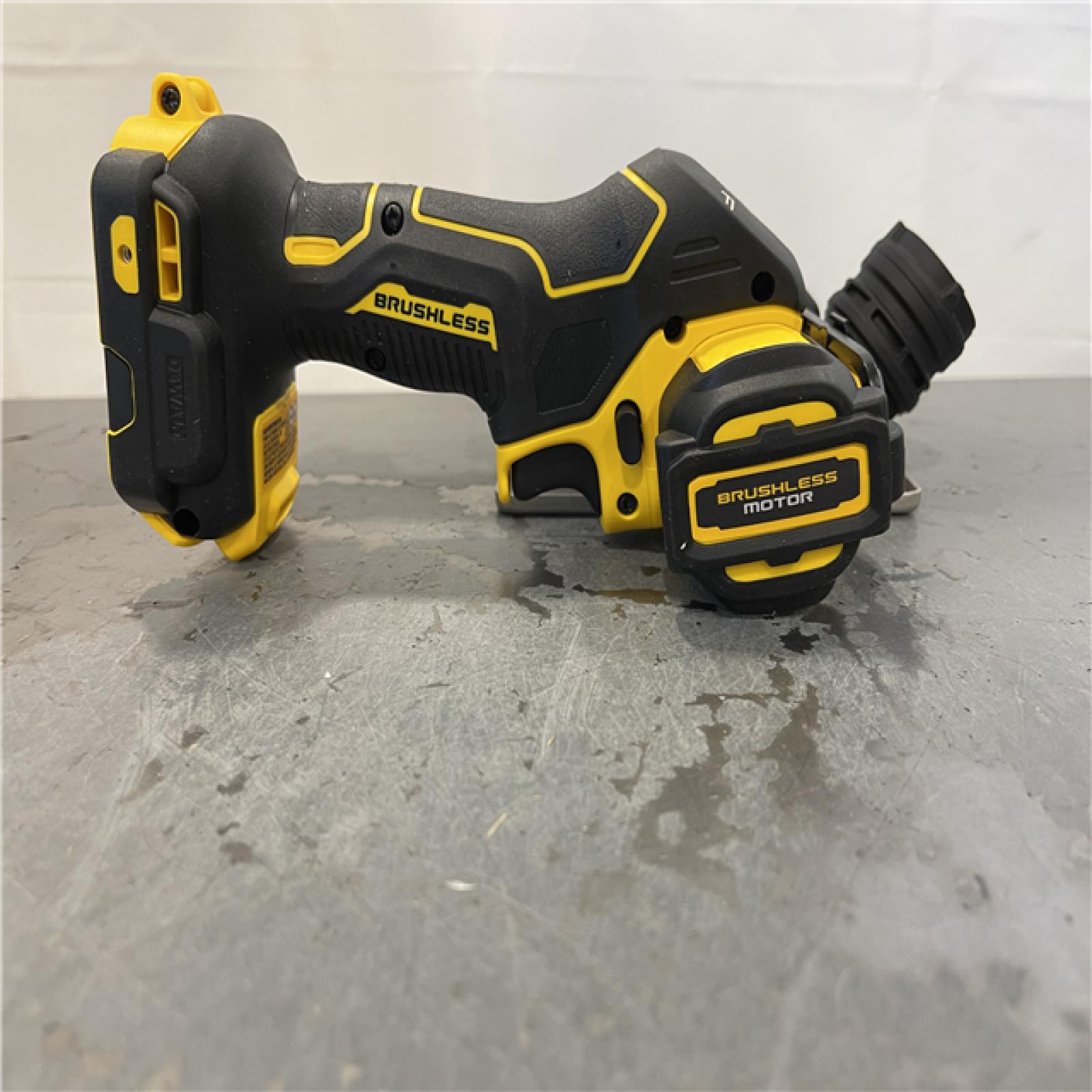 AS-IS - DeWalt 20V XR Cordless 3 in. Cut-Off Tool