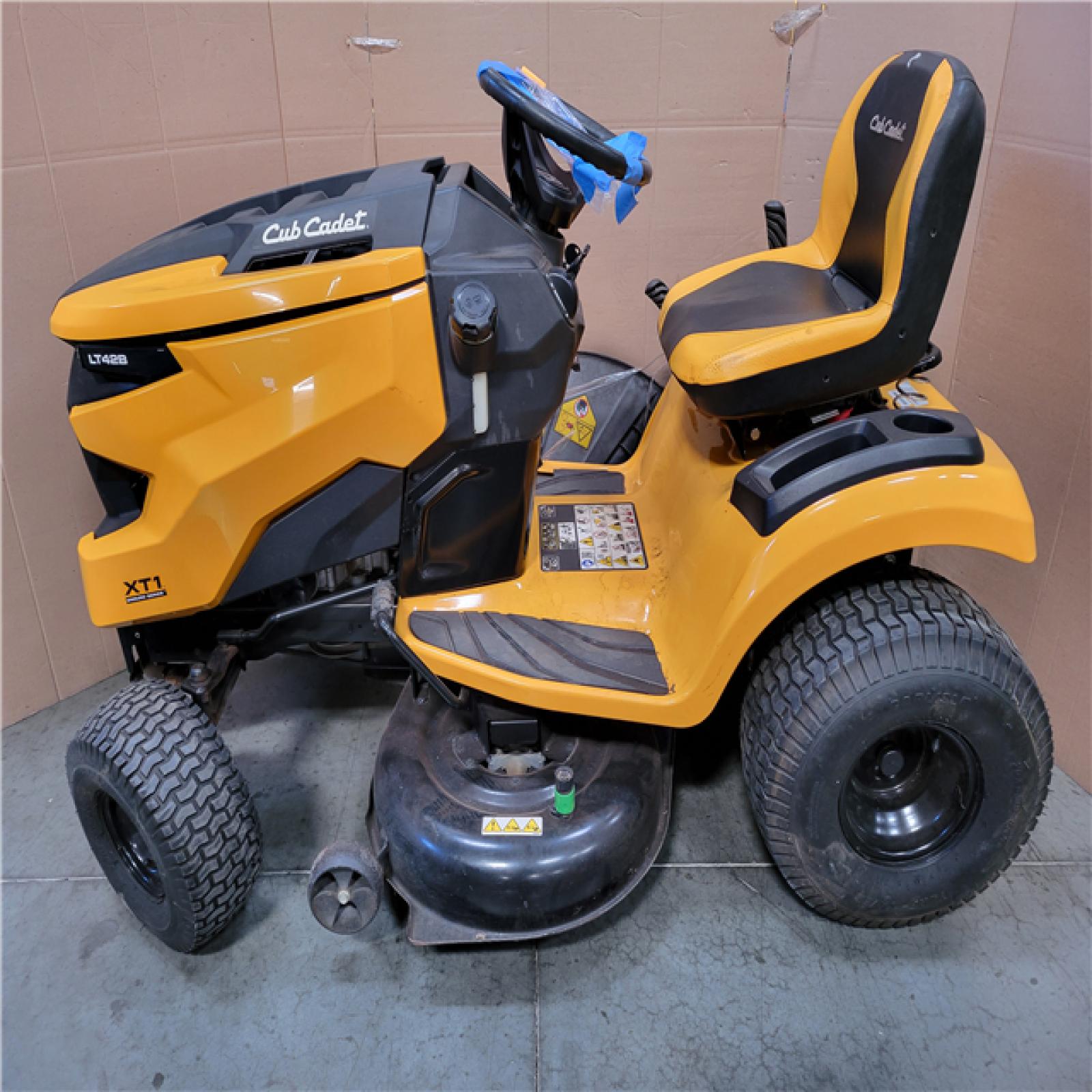 CALIFORNIA AS-IS CUB CADET LT42B RIDING MOWER