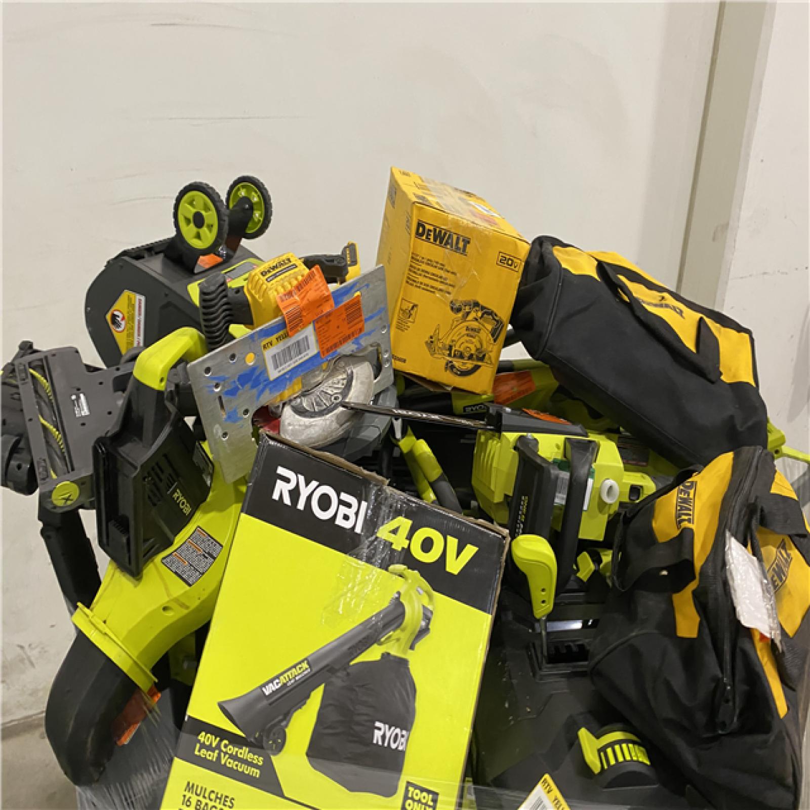 Dallas Location - As-Is Tool Pallet