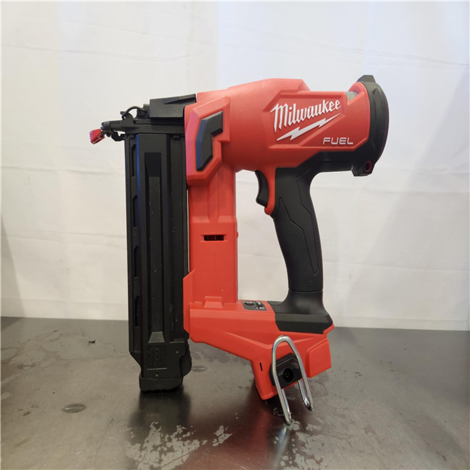 AS-IS- Milwaukee M18 Fuel 18V Brushless 18-Gauge Brad Nailer (Bare Tool)