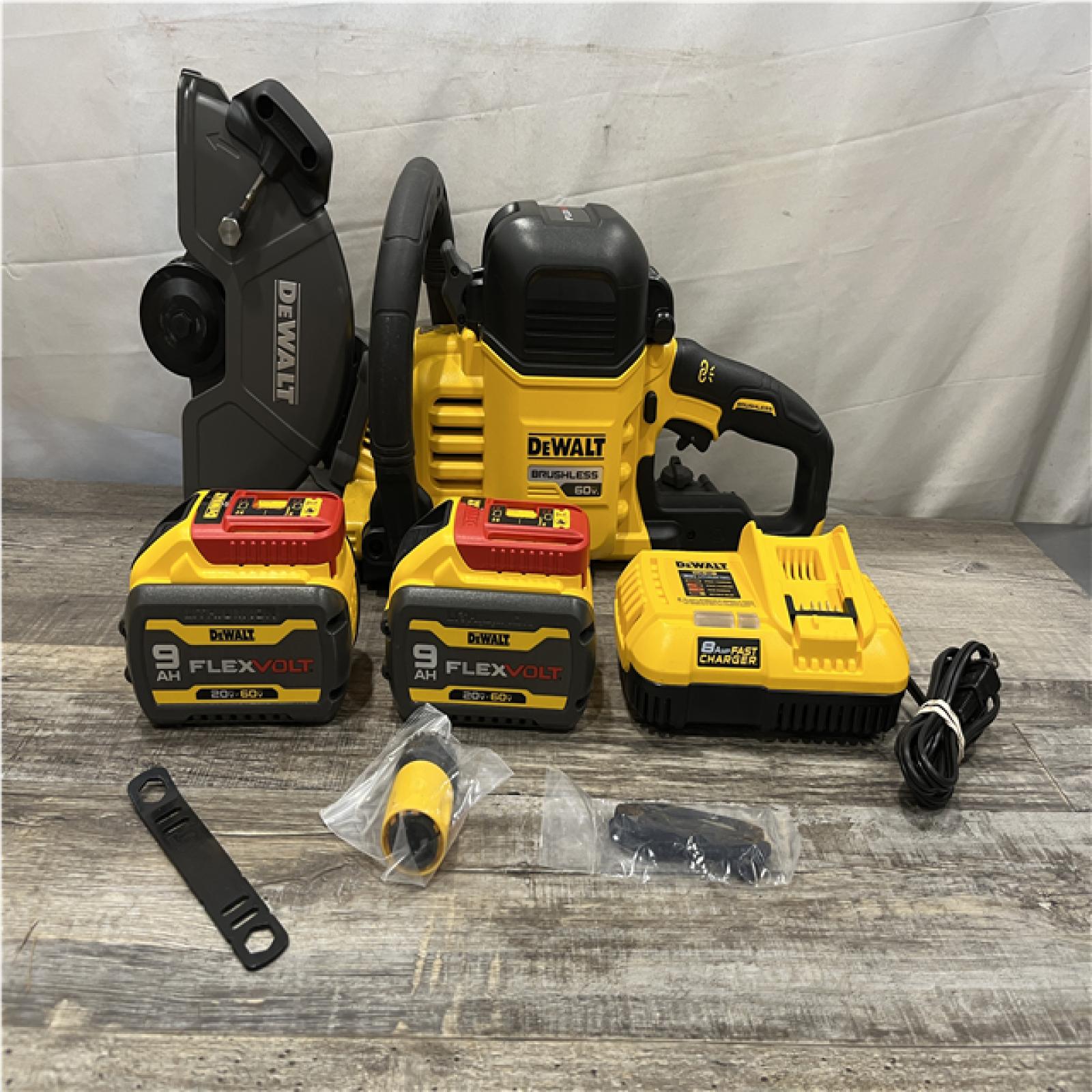 AS-IS DEWALT FLEXVOLT 60V MAX Cordless 9 in. Cutoff Saw Kit
