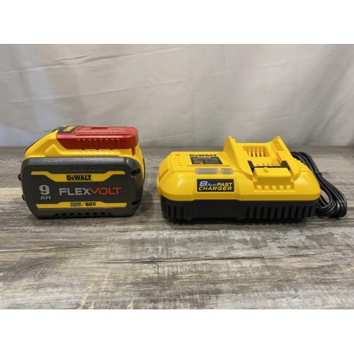 AS-IS DEWALT 20V/60V MAX FLEXVOLT Lithium-Ion 9.0Ah Battery and Charger Starter Kit