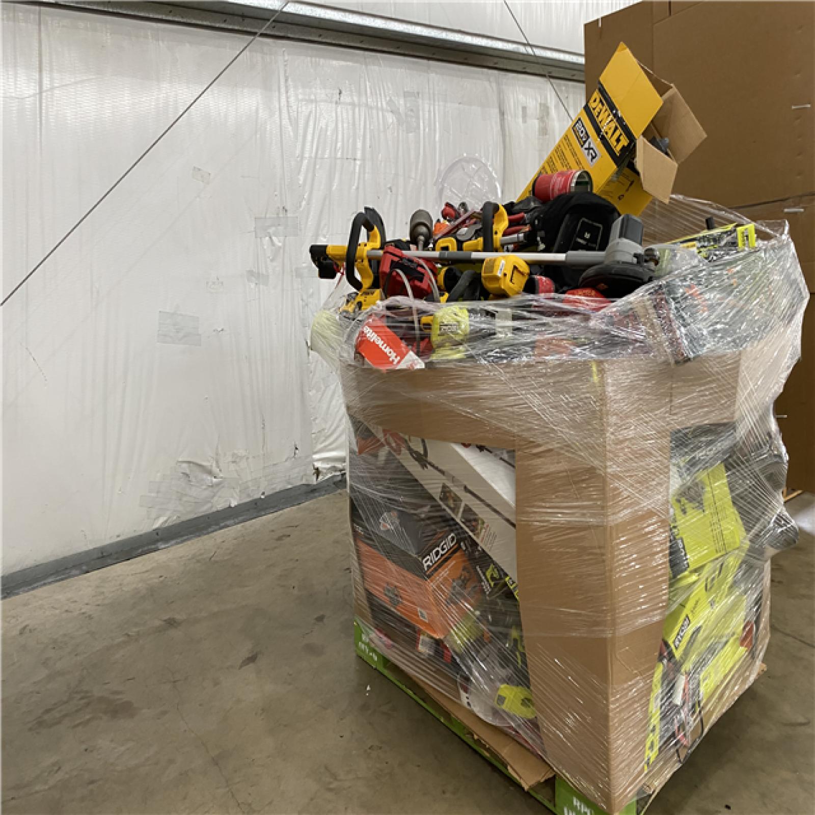 Houston Location AS IS - Tool Pallet