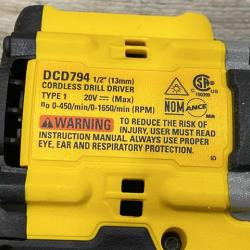 AS-IS DEWALT Atomic 20V Lithium-Ion Cordless Compact 1/2 in. Drill/Driver Kit