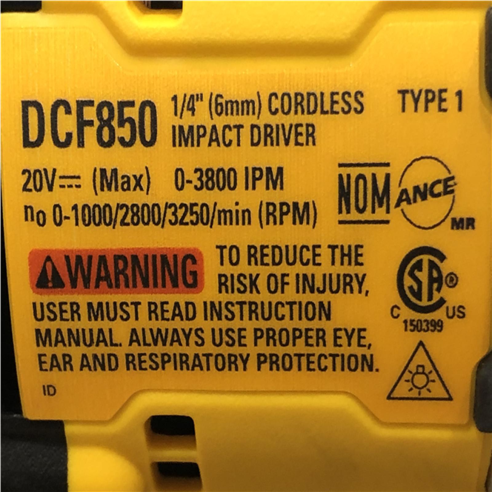 AS-IS DEWALT ATOMIC 20V MAX Lithium-Ion Cordless 1/4 in. Brushless Impact Driver Kit
