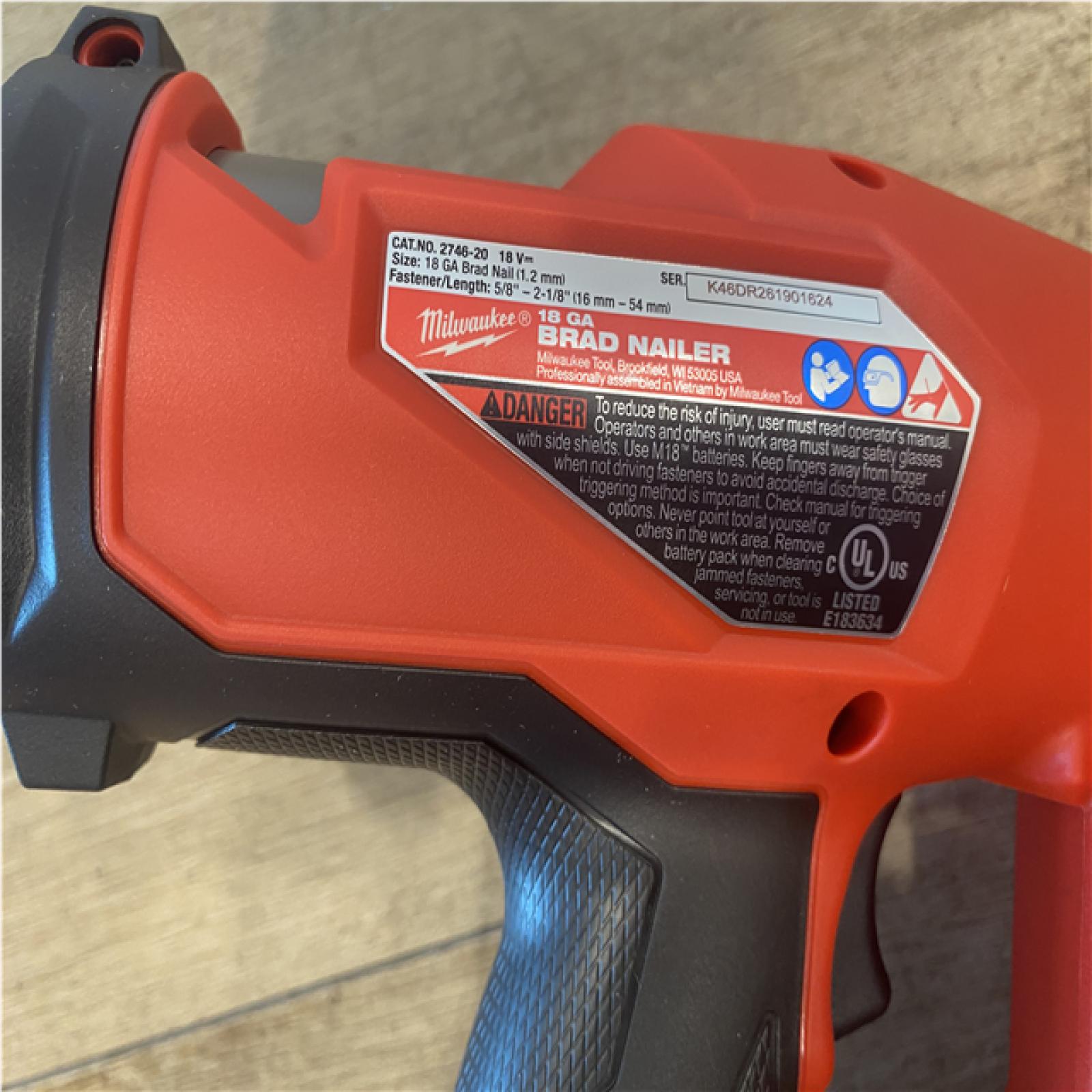 AS-IS Milwaukee FUEL 18-Volt Lithium-Ion Brushless Cordless Gen II 18-Gauge Brad Nailer (Tool-Only)