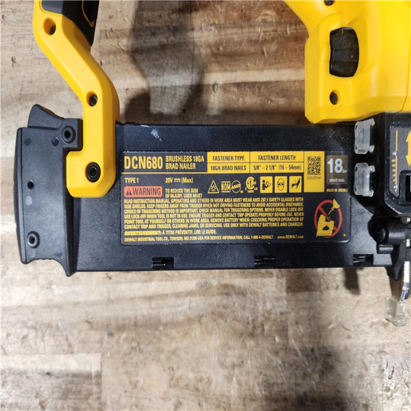 HOUSTON LOCATION - AS - IS DEWALT 20V MAX XR Lithium-Ion Electric Cordless 18-Gauge Brad Nailer (Tool Only)