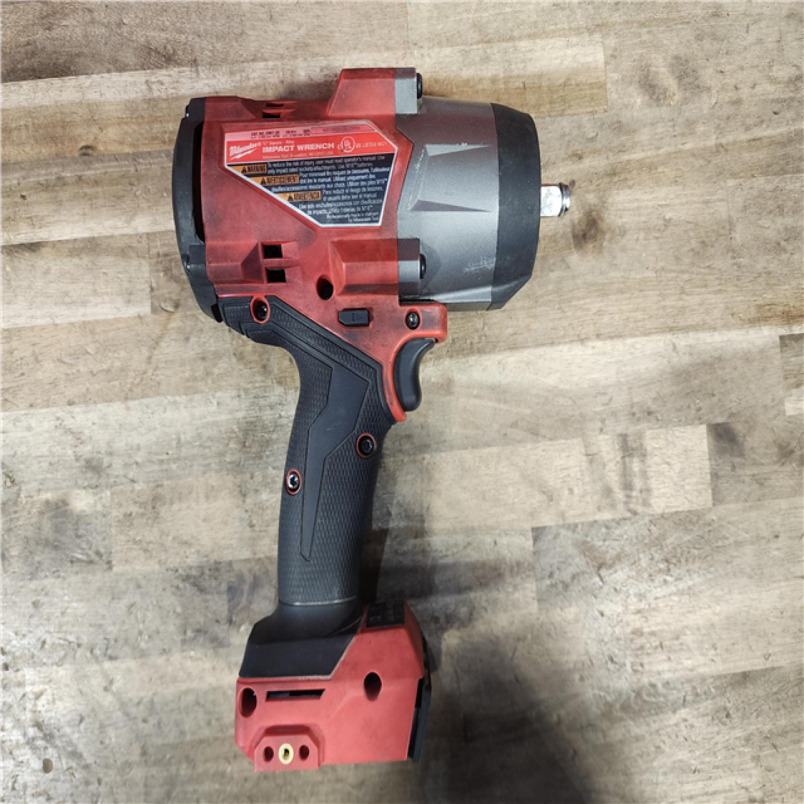 HOUSTON LOCATION - AS-IS Milwaukee M18 1/2 in. Cordless Brushless High Torque Impact Wrench Kit (Battery & Charger)