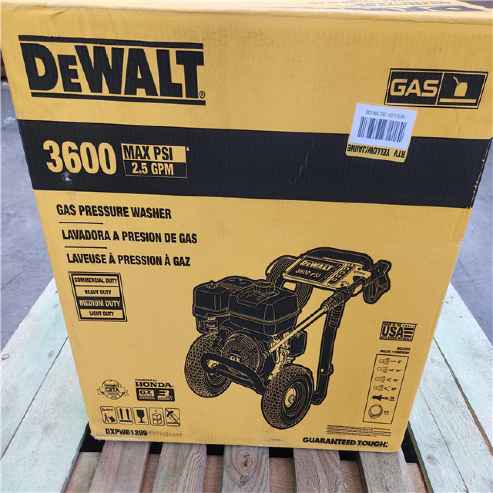 Phoenix LIKE NEW DEWALT 3600 PSI 2.5 GPM Cold Water Gas Professional Pressure Washer with HONDA GX200 Engine