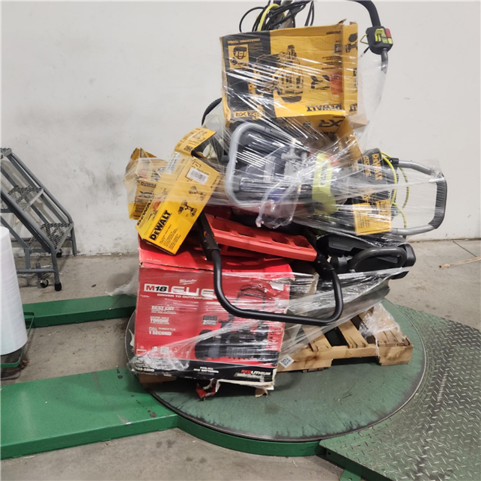 Dallas Location - As-Is Tool Pallet