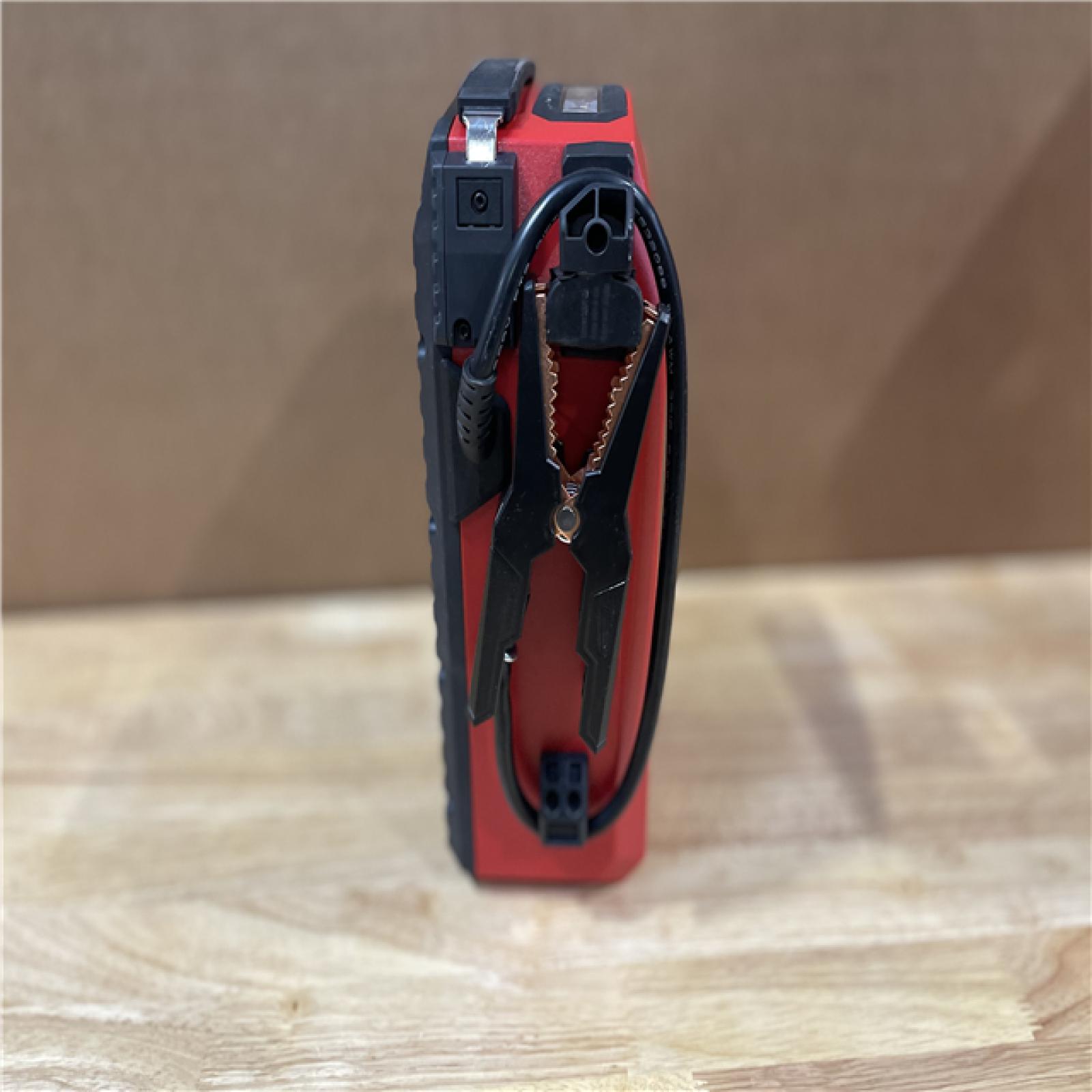 AS-IS Milwaukee 18V Cordless 2000 Peak Amp HOTSHOT Jump Starter (Tool-Only)