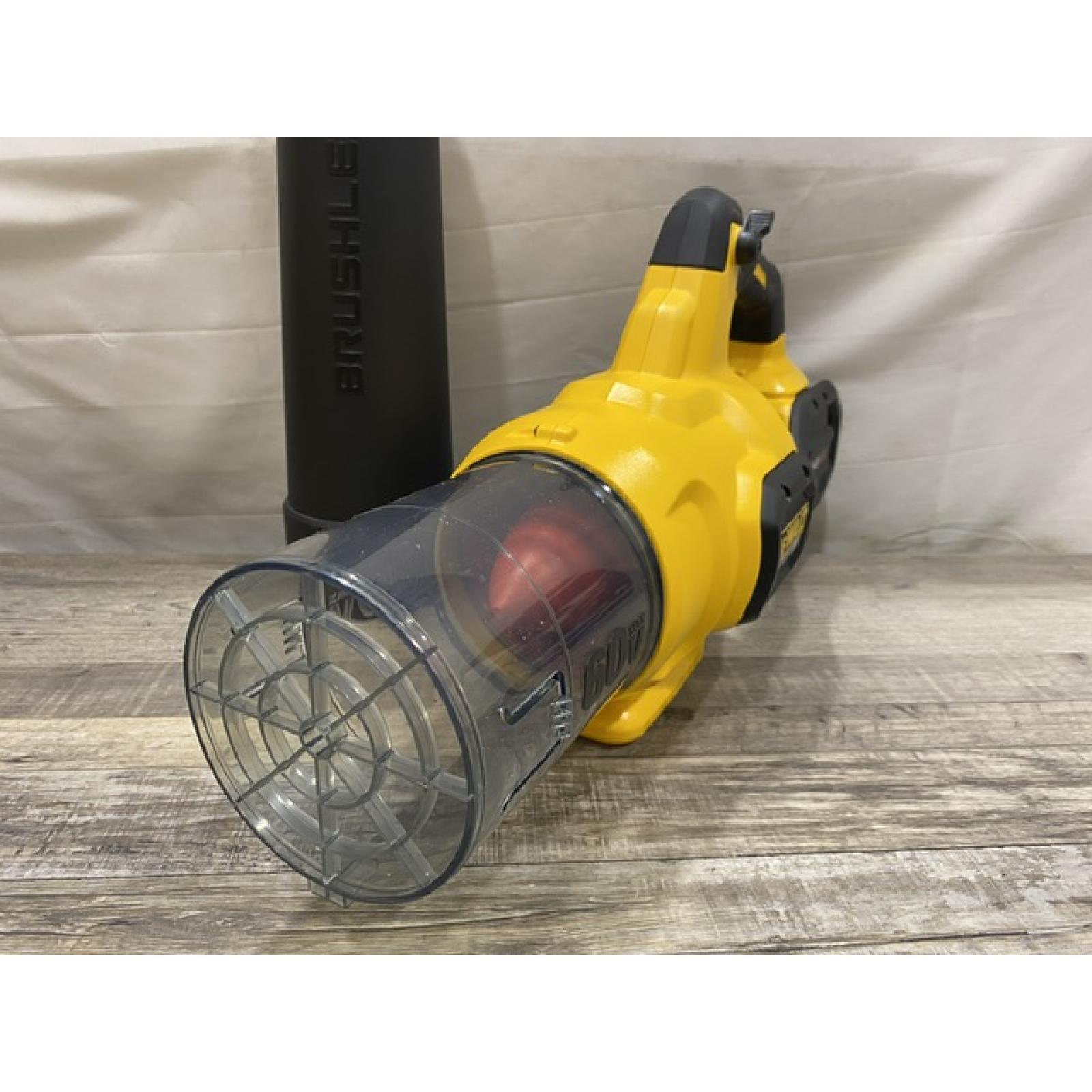 AS-IS DEWALT FLEXVOLT 60V MAX 125 MPH 600 CFM Brushless Cordless Battery Powered Blower Kit