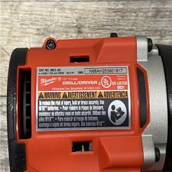 AS-IS Milwaukee 18V Lithium-Ion Brushless Cordless 1/2 in. Compact Drill/Driver Kit