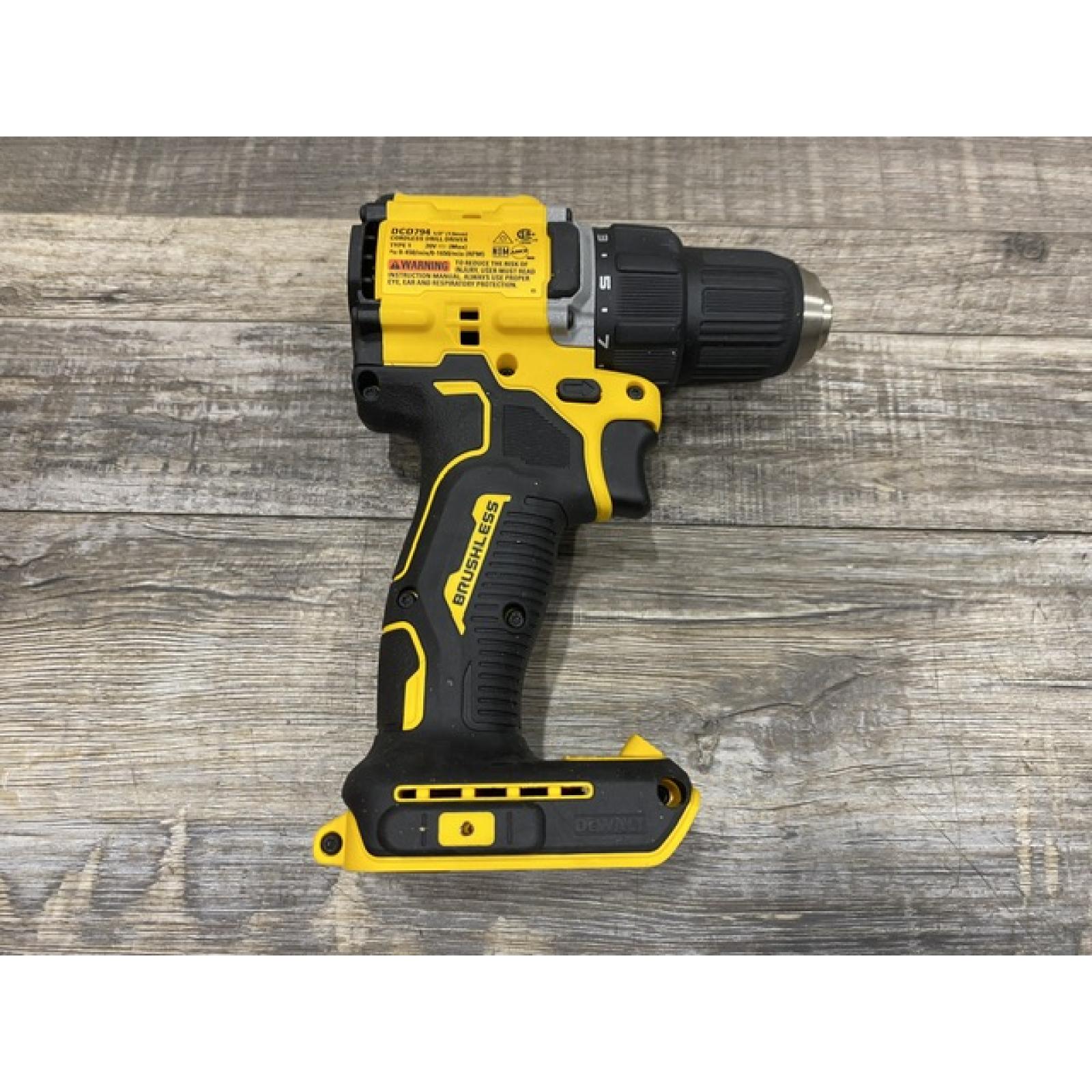 AS-IS DEWALT Atomic 20V Lithium-Ion Cordless Compact 1/2 in. Drill/Driver Kit