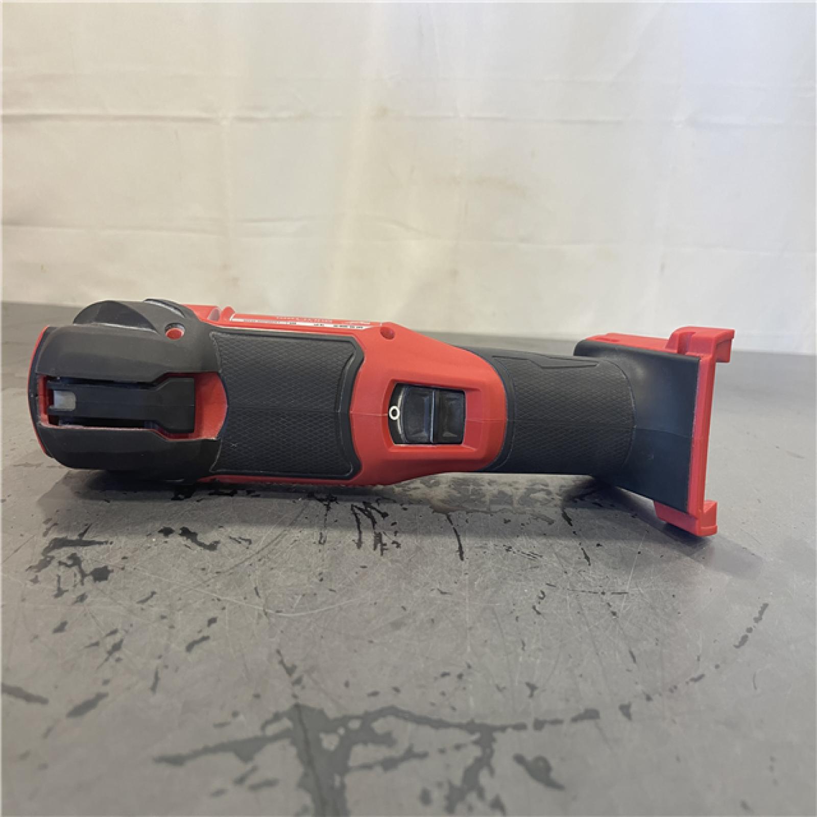 AS-IS- Milwaukee M18 FUEL 18V Lithium-Ion Cordless Brushless Oscillating Multi-Tool (Tool-Only)