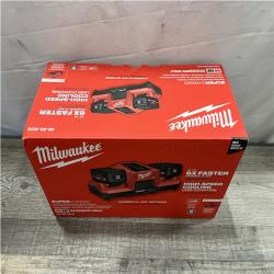 NEW - Milwaukee 18V Dual Bay Simultaneous Super Charger (Tool-Only)