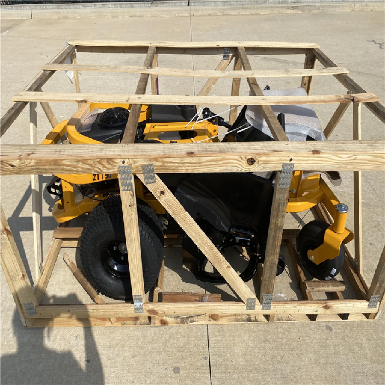 Houston Location AS IS - Cub Cadet ZT150 Riding Mower
