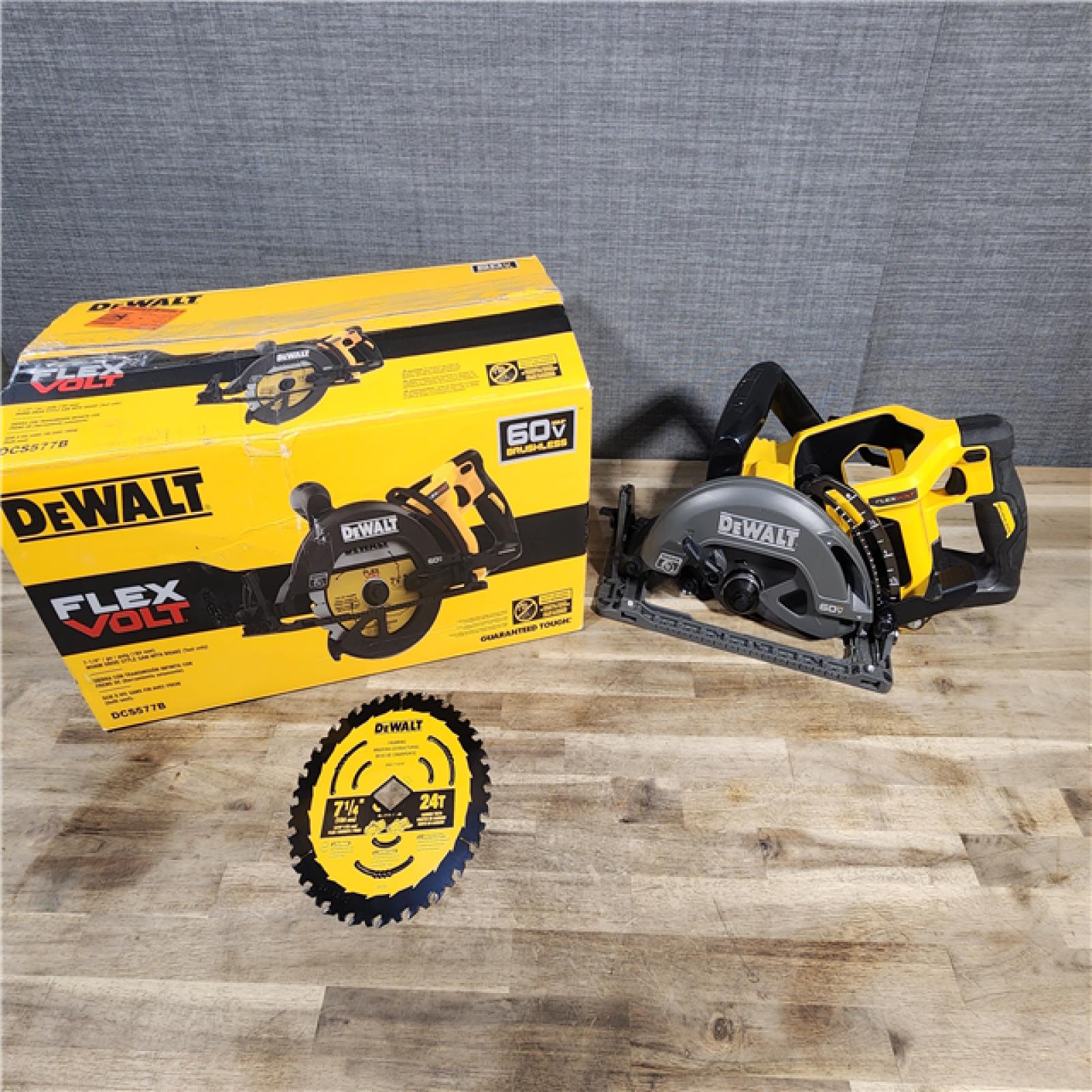HOUSTON LOCATION - AS-IS (APPEARS LIKE NEW) DEWALT FLEXVOLT 60V MAX Cordless Brushless 7-1/4 in. Wormdrive Style Circular Saw (Tool Only)