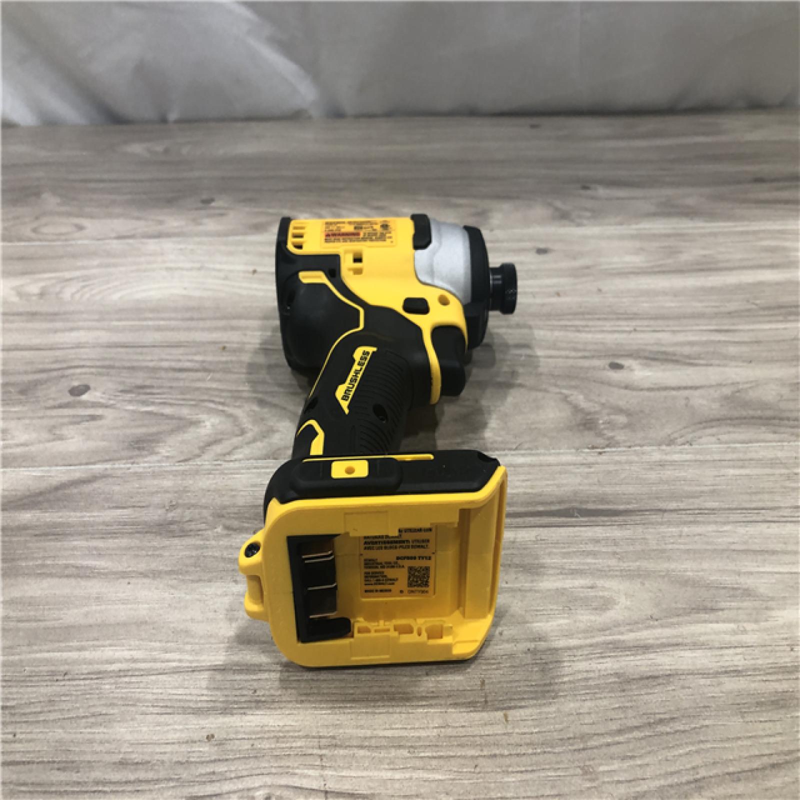 AS-IS DeWALT ATOMIC 20V MAX Cordless Compact Impact Driver Kit