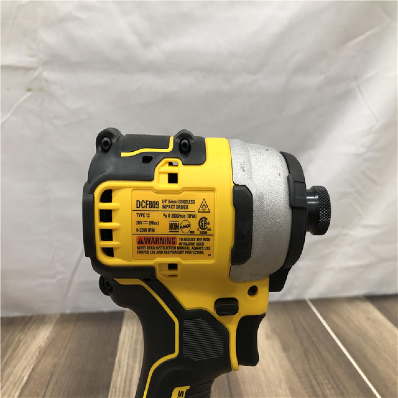 AS-IS DEWALT ATOMIC 20-Volt MAX Lithium-Ion Cordless Combo Kit