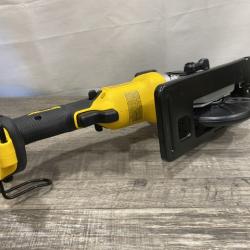 AS-IS DEWALT ATOMIC 20V MAX Cordless Brushless 4-1/2 in. Circular Saw (Tool Only)