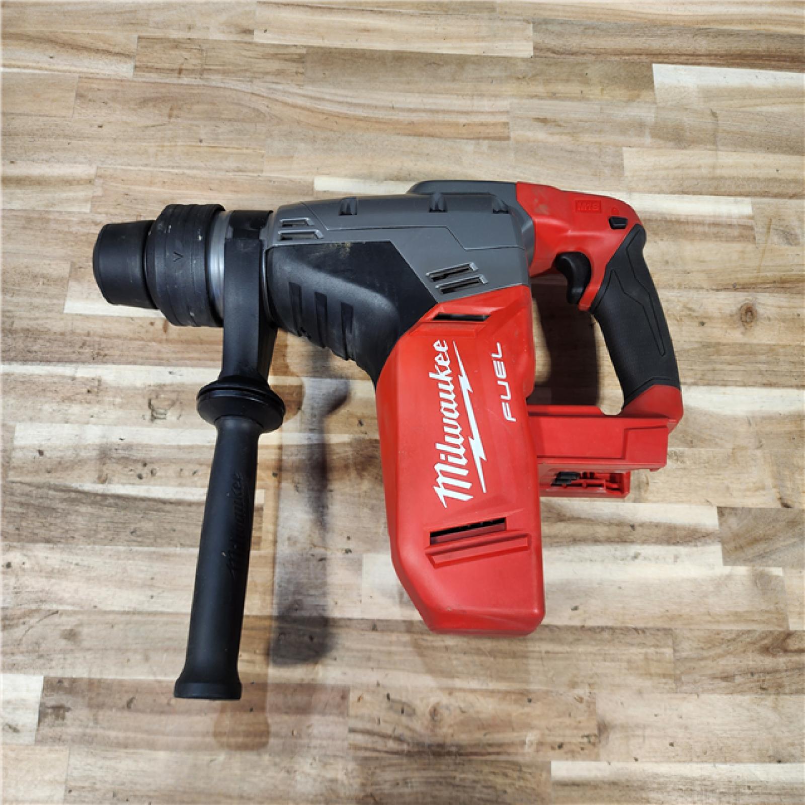 HOUSTON LOCATION - AS-IS Milwaukee FUEL 18V Lithium-Ion Brushless Cordless 1-9/16 in. SDS-Max Rotary Hammer (Tool-Only)