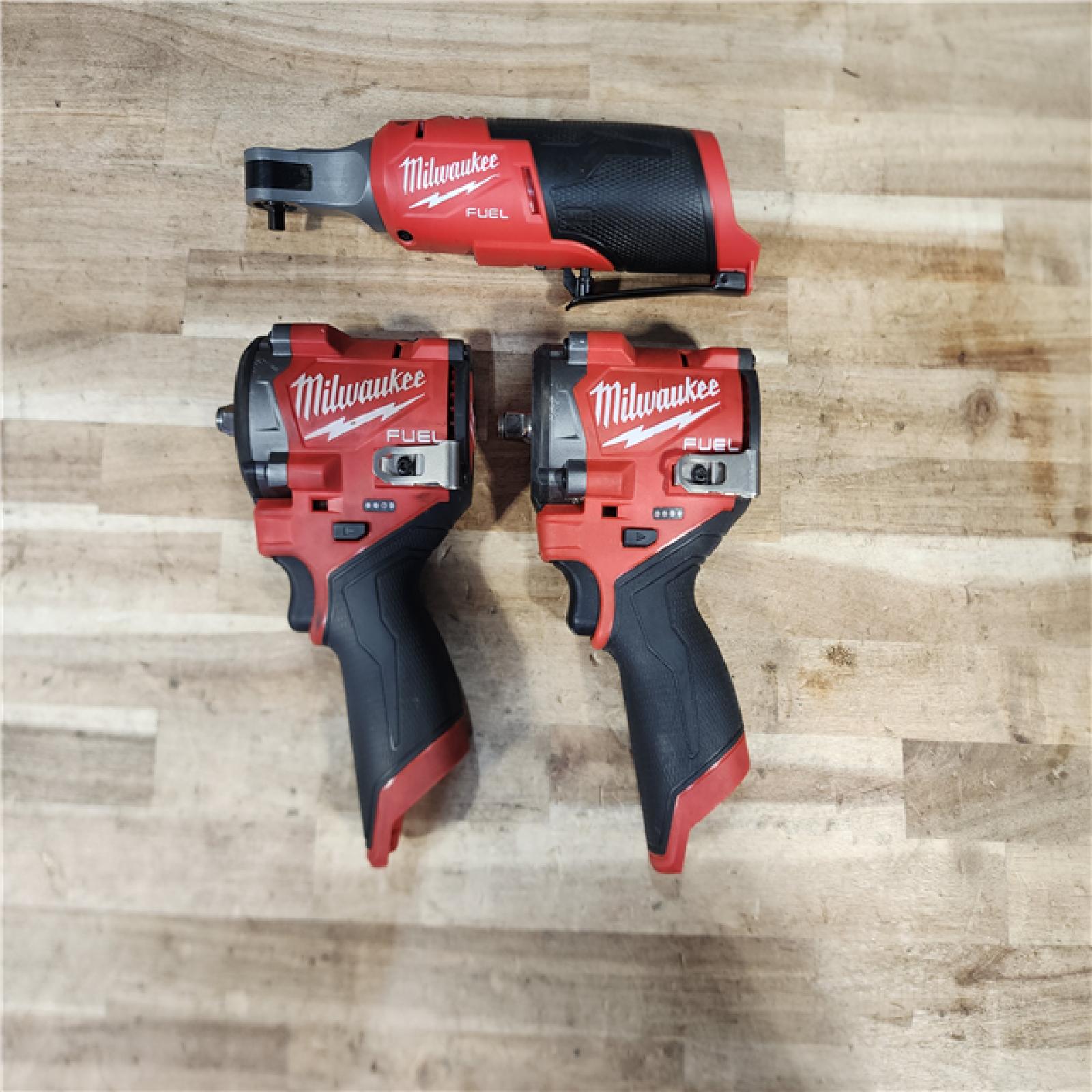 HOUSTON LOCATION - AS-IS MILWAUKEE 3 TOOL COMBO