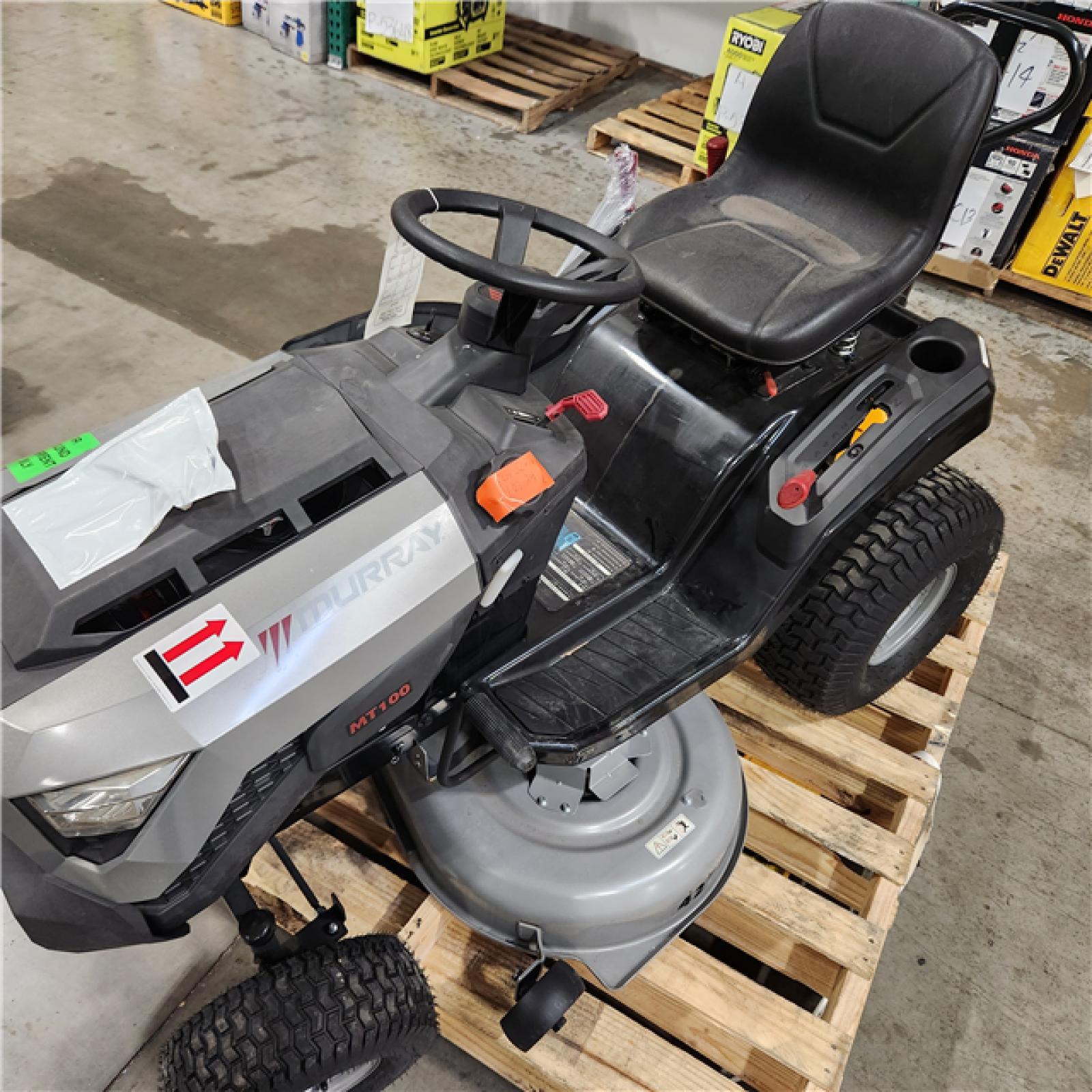 Dallas Location AsIs Murray MT100 42 in. 13.5 HP Riding Lawn Tractor